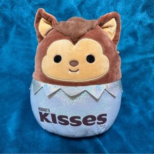 SQUISHMALLOWS Wade the Werewolf Hershey Kiss 9in